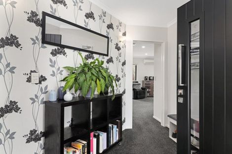 Photo of property in 15 Loveridge Place, Morrinsville, 3300