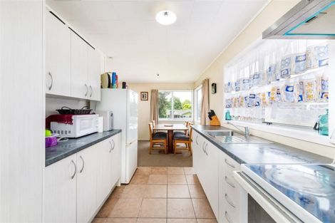 Photo of property in 308 Don Buck Road, Massey, Auckland, 0614