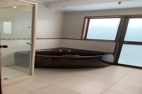 Photo of property in 2/19 Murvale Drive, Bucklands Beach, Auckland, 2014