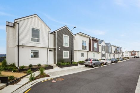 Photo of property in 6/30 Adventure Drive, Whitby, Porirua, 5024
