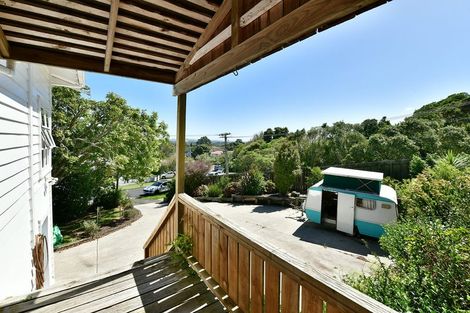 Photo of property in 13 Porter Crescent, Helensville, 0800