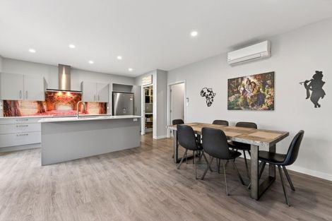 Photo of property in 3 Magnolia Lane, Kelvin Grove, Palmerston North, 4414