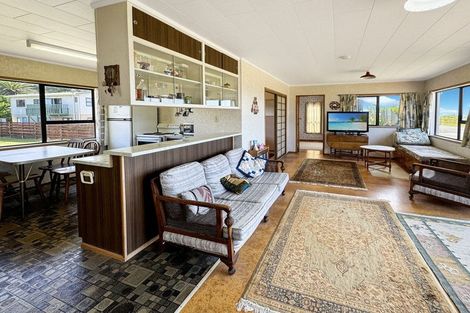 Photo of property in 50 Ocean Road, Ohope, 3121