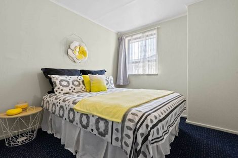 Photo of property in 2/7 Manuia Road, Takanini, 2112