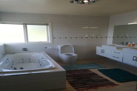 Photo of property in 171 Jeffs Road, Flat Bush, Auckland, 2016