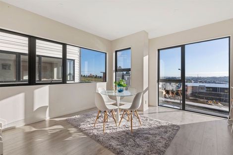 Photo of property in 13 Paina Crescent, Massey, Auckland, 0614