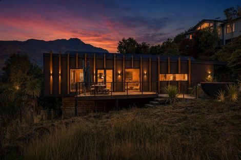 Photo of property in 5c Aspen Grove, Fernhill, Queenstown, 9300