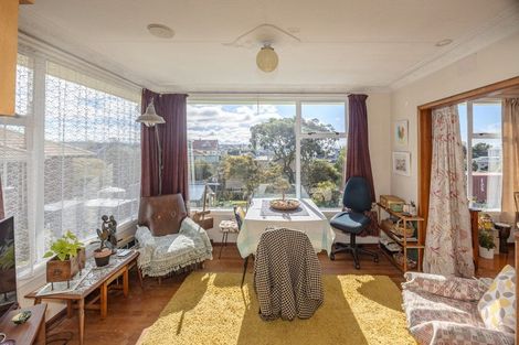 Photo of property in 33 Selwyn Street, South Hill, Oamaru, 9400