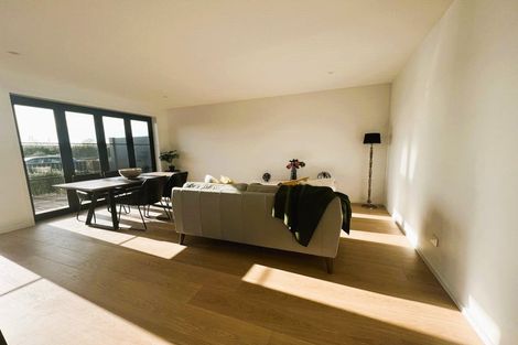 Photo of property in 23/102 Swayne Road, Cambridge, 3434