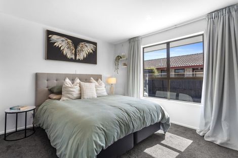 Photo of property in 2/12 Camrose Place, Ilam, Christchurch, 8041