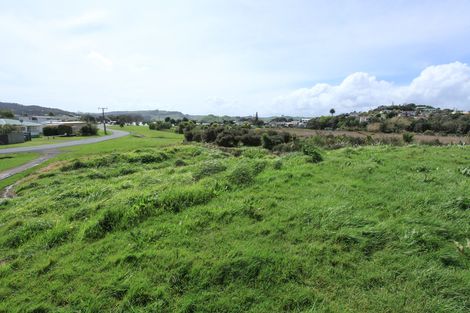 Photo of property in 9 John Street, Raglan, 3225