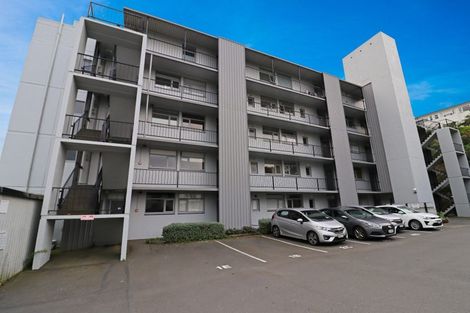 Photo of property in Manston Apartments, 3e/145 Ohiro Road, Brooklyn, Wellington, 6021