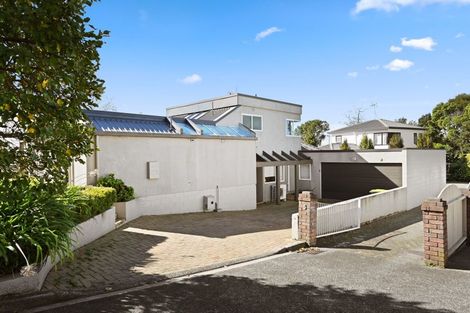 Photo of property in 3 Munro Place, Flagstaff, Hamilton, 3210