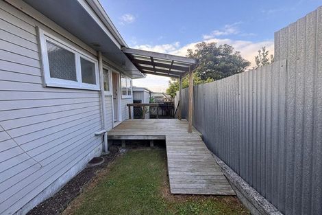 Photo of property in 2/56 Glasgow Road, Pukekohe, 2120