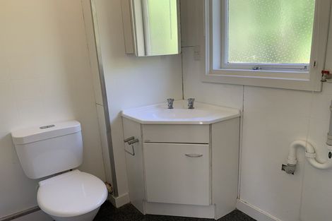 Photo of property in Milford Court Flats, 515u9 Adelaide Road, Berhampore, Wellington, 6023