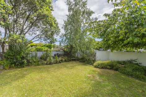Photo of property in 56 Kapanui Road, Waikanae, 5036