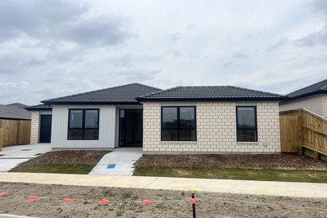Photo of property in 21 Scenic Rise, Rototuna North, 3281