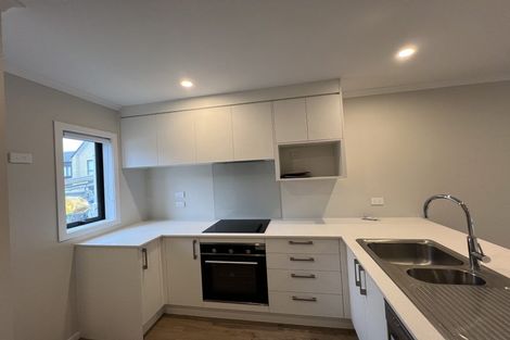 Photo of property in 2/125b Metcalfe Road, Ranui, Auckland, 0612