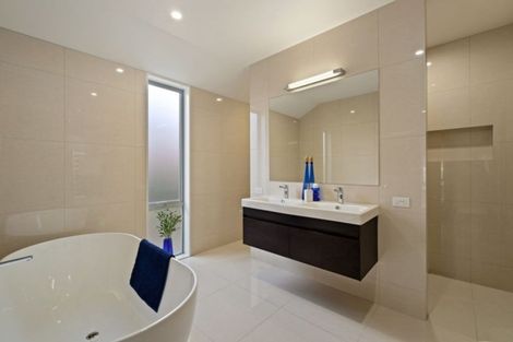 Photo of property in 12 Edgewood Place, Wanaka, 9305