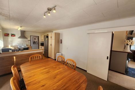 Photo of property in 2 Heatherlea Street, Outer Kaiti, Gisborne, 4010