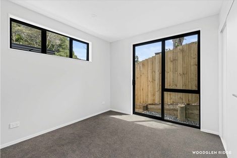 Photo of property in 38 Tokai Place, Glen Eden, 0602