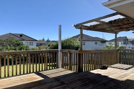 Photo of property in 86 Mcleod Road, Te Atatu South, Auckland, 0610