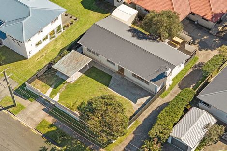 Photo of property in 9a Tui Street, Mount Maunganui, 3116