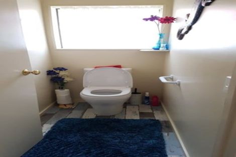 Photo of property in 27 Villa Grove, Paraparaumu, 5032