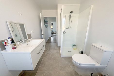 Photo of property in 35 Herridge Street, Woodend, 7691