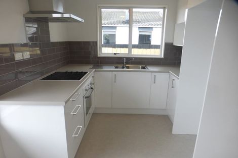 Photo of property in 24 Bayswater Crescent, Bromley, Christchurch, 8062