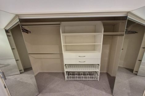 Photo of property in Stadium Garden Flats, 309/107 Thorndon Quay, Pipitea, Wellington, 6011