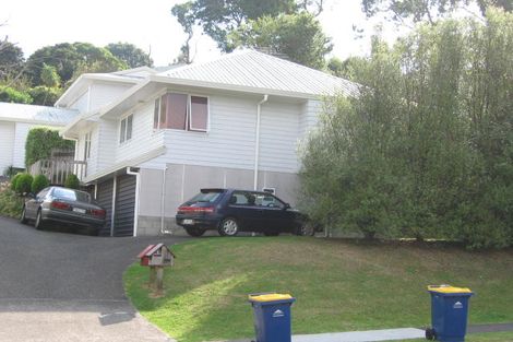 Photo of property in 2/106 Stapleford Crescent, Browns Bay, Auckland, 0630