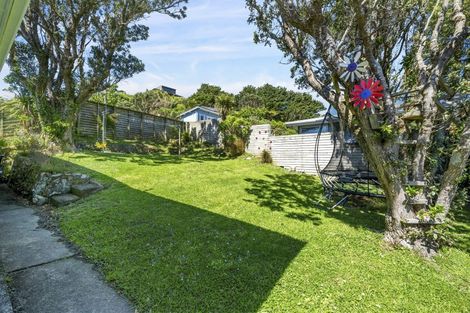 Photo of property in 20 Huntingdon Street, Northland, Wellington, 6012