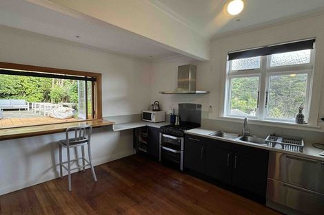 Photo of property in 37 Durham Street, Aro Valley, Wellington, 6021