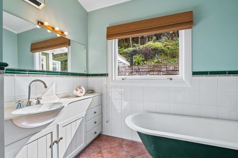 Photo of property in 28 Fifth Avenue, Avenues, Whangarei, 0110