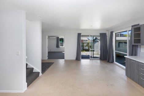 Photo of property in 9 Twynham Place, Aranui, Christchurch, 8061