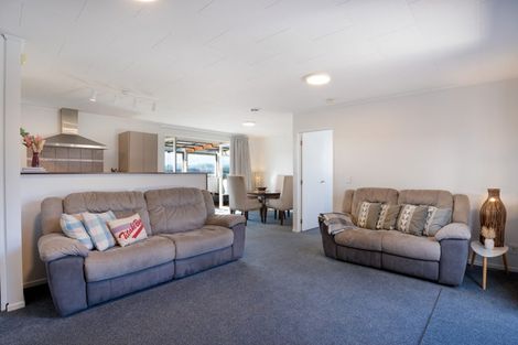 Photo of property in 24a Hiwi Crescent, Titahi Bay, Porirua, 5022
