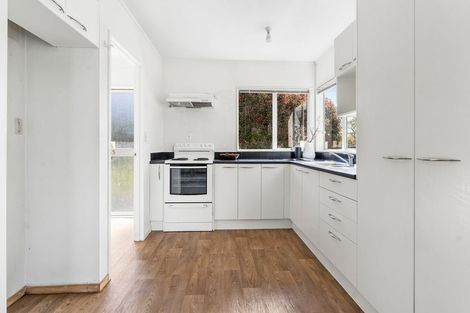 Photo of property in 73 Chichester Drive, Rosehill, Papakura, 2113