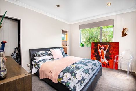 Photo of property in 64 Aotea Drive, Aotea, Porirua, 5024