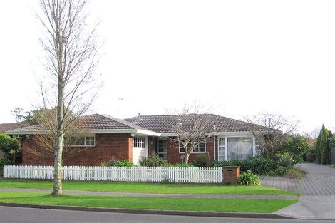 Photo of property in 39 Manapouri Crescent, Hokowhitu, Palmerston North, 4410