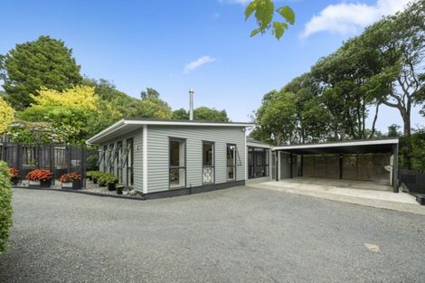 Photo of property in 20 Kereru Street, Waikanae, 5036