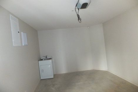 Photo of property in 48a Brockworth Place, Riccarton, Christchurch, 8011