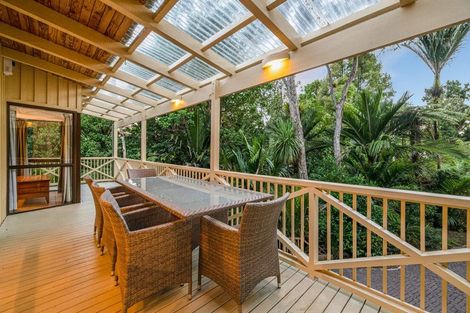 Photo of property in 576c South Titirangi Road, Titirangi, Auckland, 0604