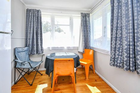 Photo of property in 76 Te Puea Avenue, Meremere, Mercer, 2474