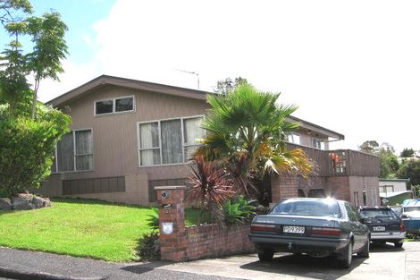 Photo of property in 2 Shona Place, Henderson, Auckland, 0612
