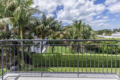 Photo of property in 205a Hurstmere Road, Takapuna, Auckland, 0622