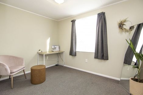 Photo of property in 27 Gemini Avenue, Milson, Palmerston North, 4414