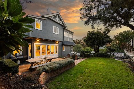 Photo of property in 3 Macmillan Avenue, Cashmere, Christchurch, 8022