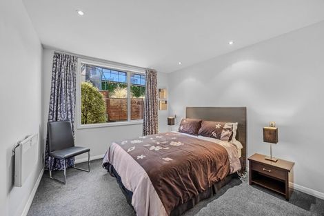 Photo of property in 5 Pearce Place, Wanaka, 9305
