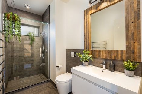 Photo of property in 10 Pike Place, Ferndale, New Plymouth, 4310